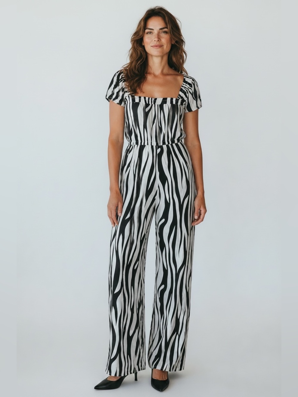 Easel Zebra Print Wide Leg Jumpsuit Ruffle Sleeve Pockets Women’s L NWT